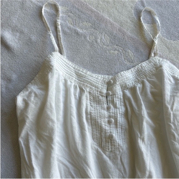 GAP White Camisole with Button Accents - Picture 4 of 13
